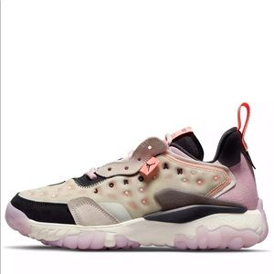 Nike Jordan’s delta 2